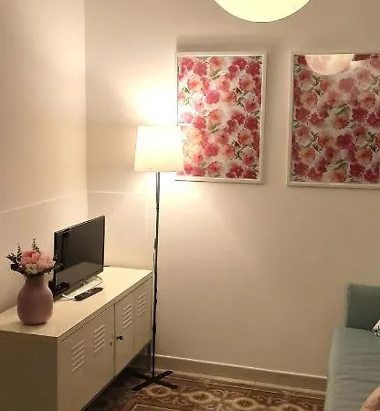 Casa Nella Pietra Viva Apartment *